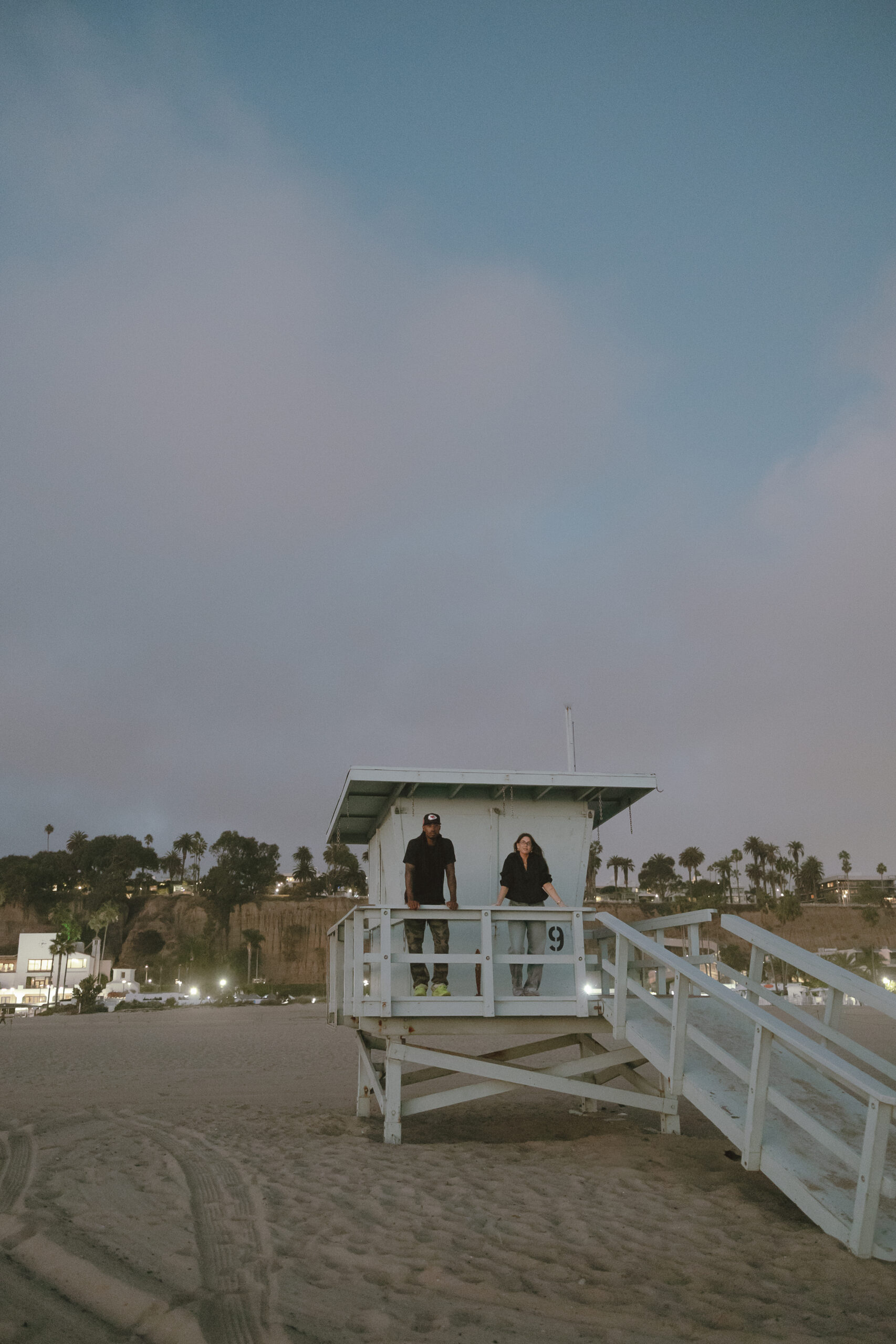 Candid couples photography at the beach in Santa Monica